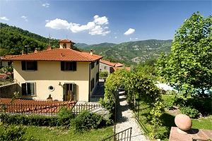 Elegant villa in San Godenzo