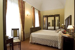 Ancient Luxury Villa in Pistoia