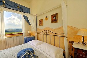 Luxurious Villa in Montaione