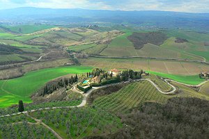 Villa de lujo en Certaldo. Alquiler de villa de lujo en Certaldo (Florencia) en la campia de Empoli