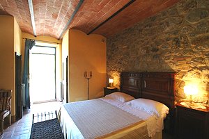 Elegant Villa in Castiglione d`Orcia