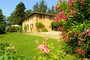 Elegante villa a Borgo San Sorenzo