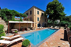 Luxury villa Volterra