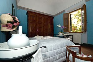 Luxury villa Volterra